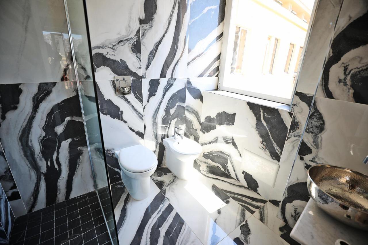 President Plaza Vip Suite Spa By Babylon Stay Naples Luaran gambar
