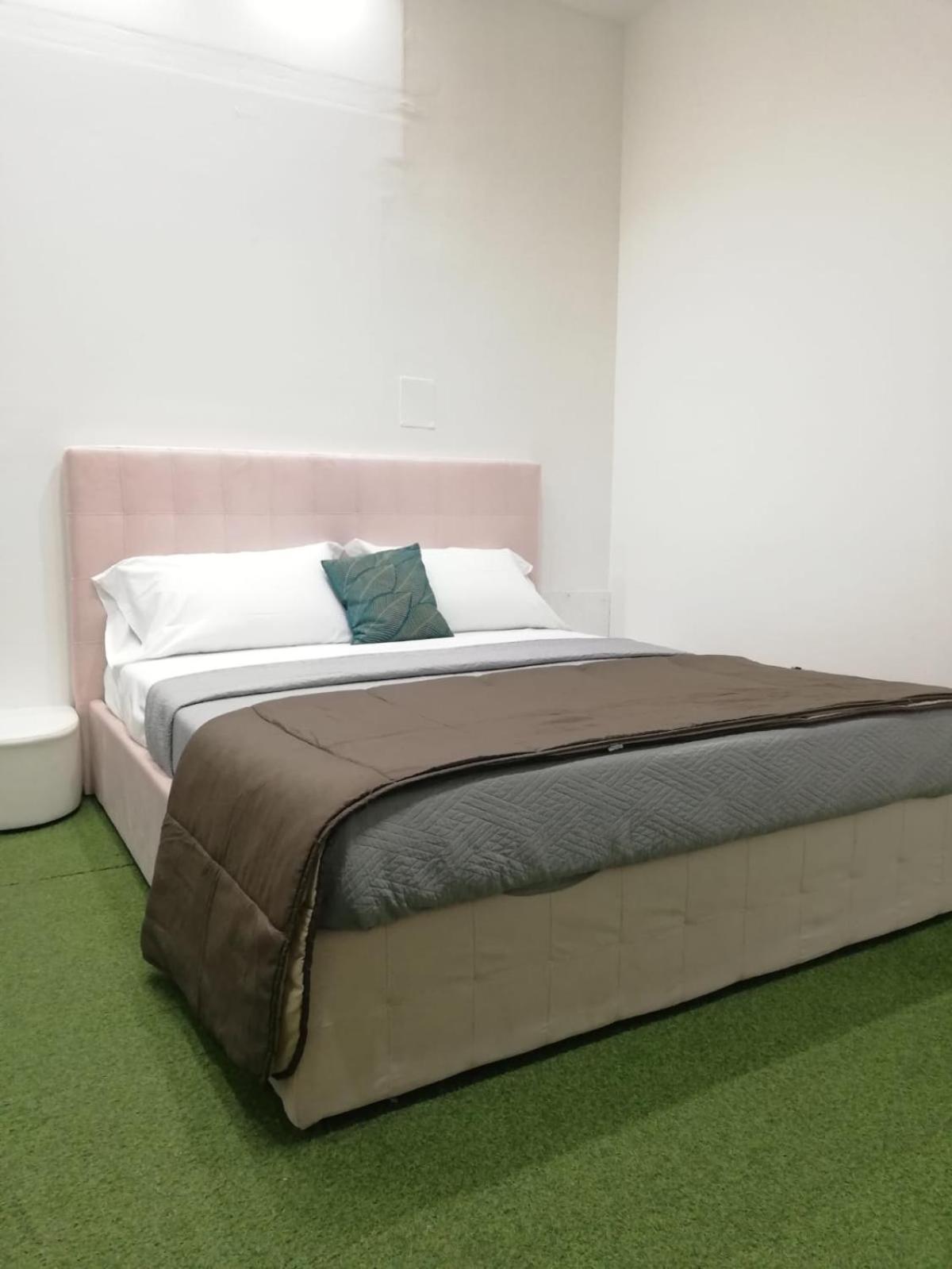 President Plaza Vip Suite Spa By Babylon Stay Naples Luaran gambar
