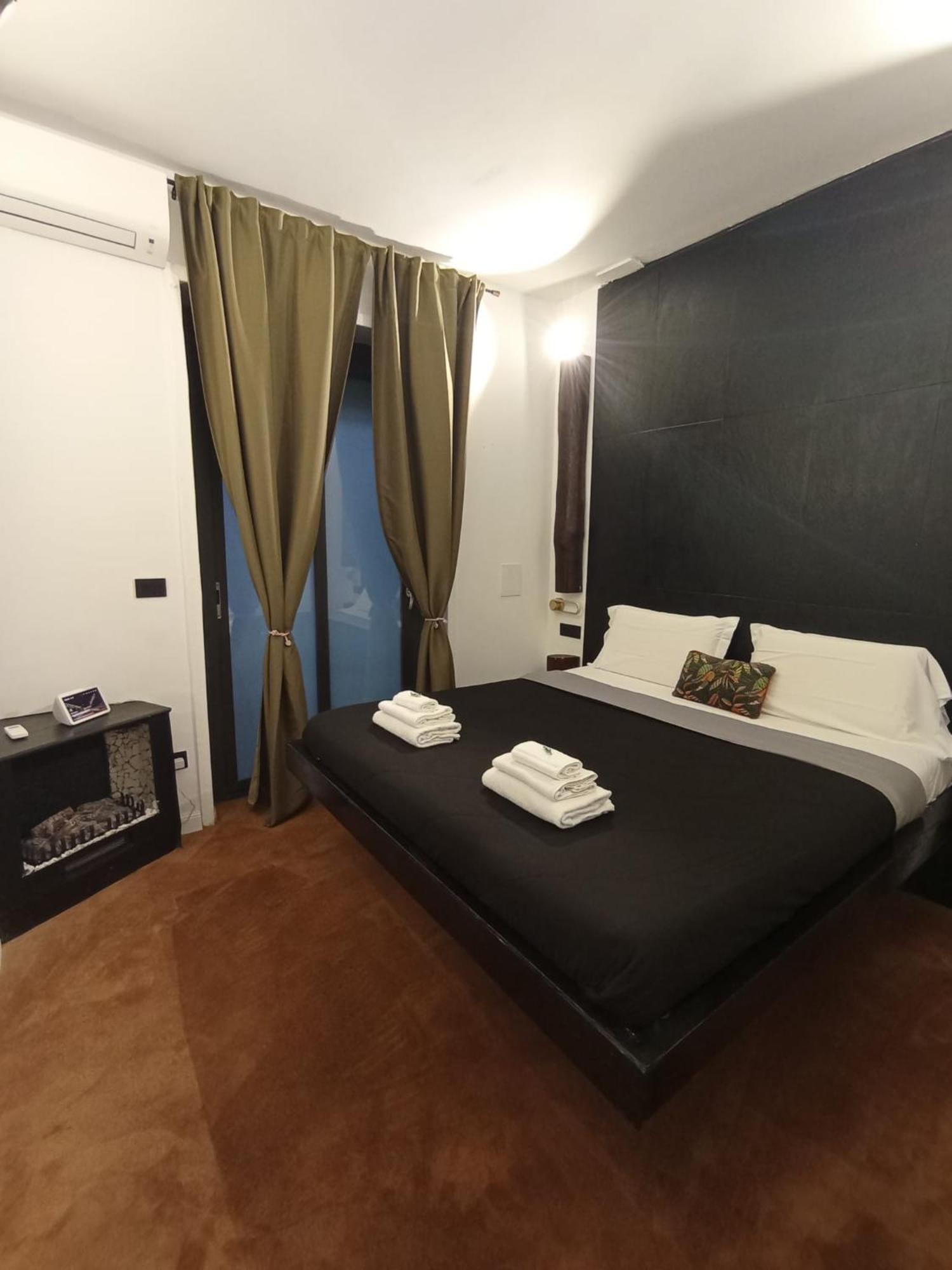 President Plaza Vip Suite Spa By Babylon Stay Naples Luaran gambar