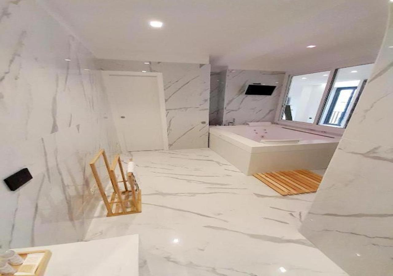 President Plaza Vip Suite Spa By Babylon Stay Naples Luaran gambar